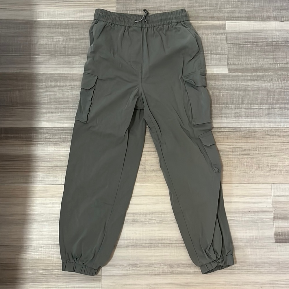 Oak and Fort Cargo pants
